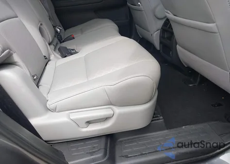 2020 Honda Passport Awd Ex-L z USA, uszkodzony, nr VIN 5FNYF8H5XLB018060